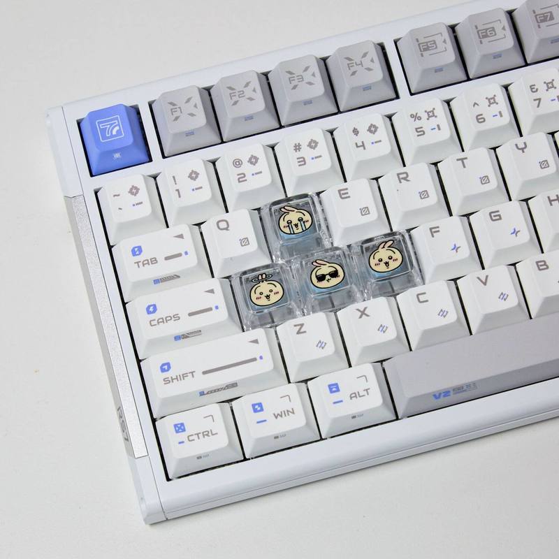 Chiikawa 4 Pcs Handmade Transp - Gaming Keyboard Nearby 评论和价格
