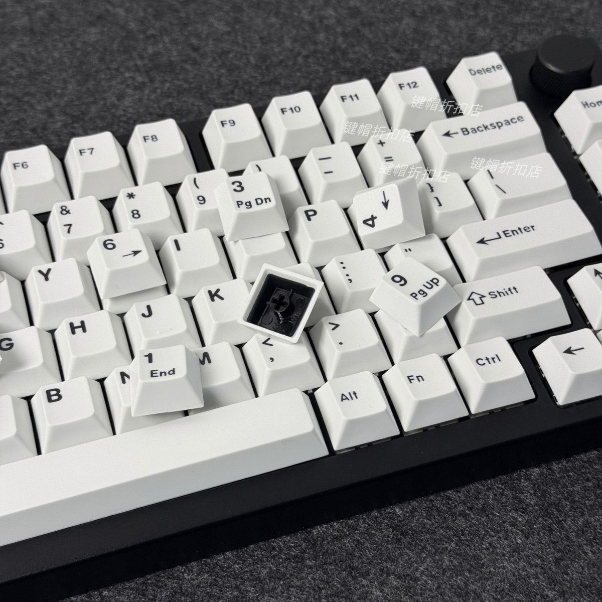 Minimalist Pure White Keycaps  - Gaming Keyboard Extension 评论和价格